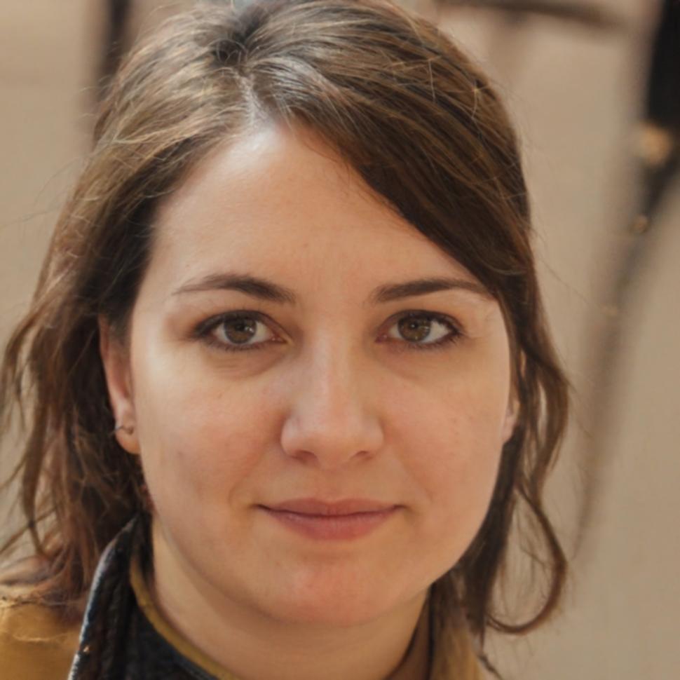 Rebecca Chen, Senior Financial Strategist